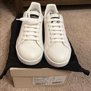 Dolce & Gabbana Classic White Sneakers new with bag and box